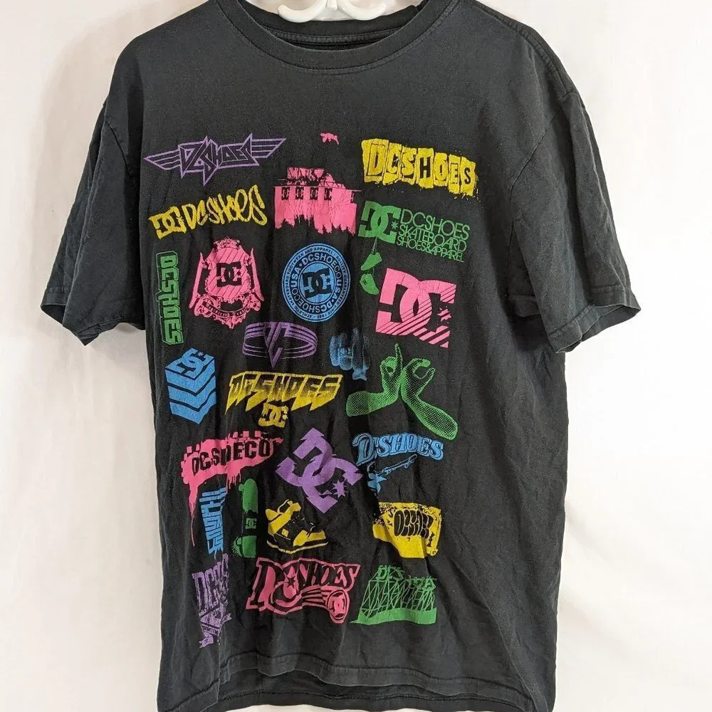 3 for $30! DC Shoe Co. Logo Graphic Tee Mens Large